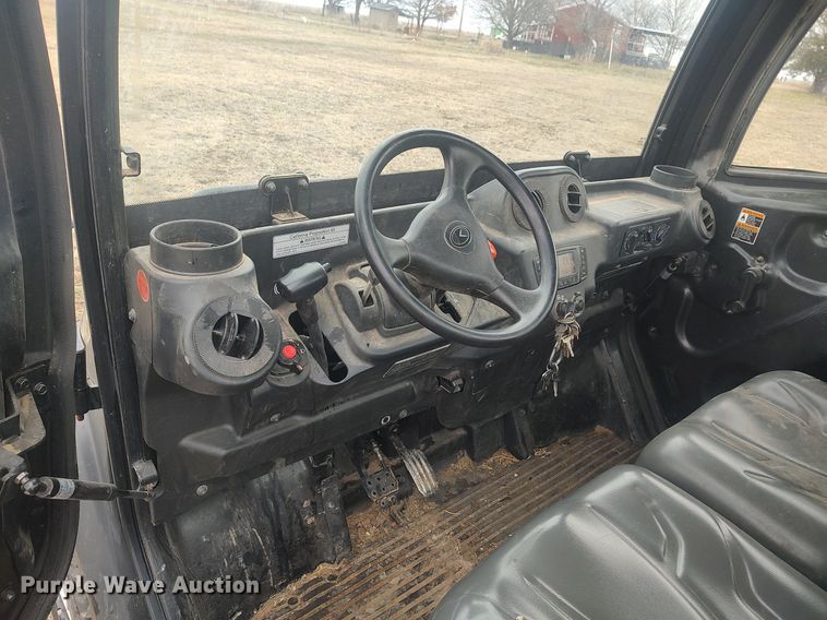 image for item DQ5742 2018 Kubota RTV-X1100C  utility vehicle