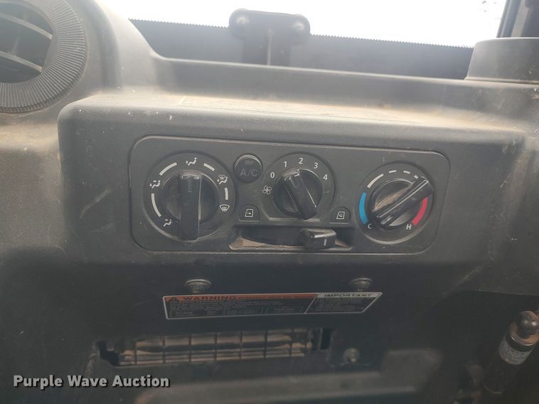 image for item DQ5742 2018 Kubota RTV-X1100C  utility vehicle