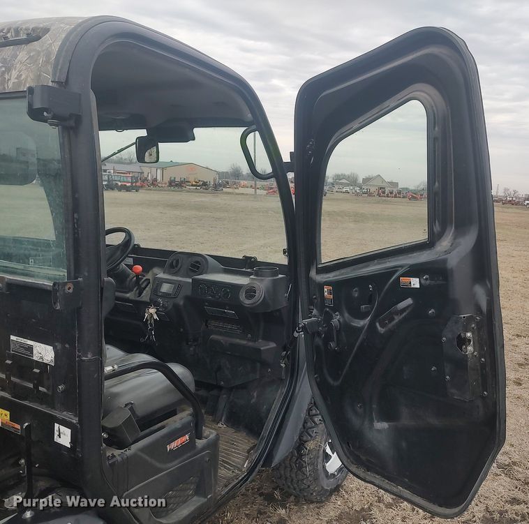 image for item DQ5742 2018 Kubota RTV-X1100C  utility vehicle