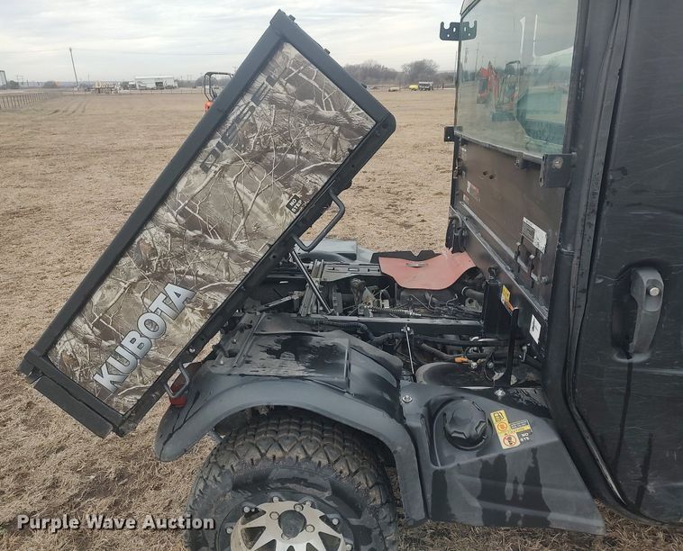 image for item DQ5742 2018 Kubota RTV-X1100C  utility vehicle