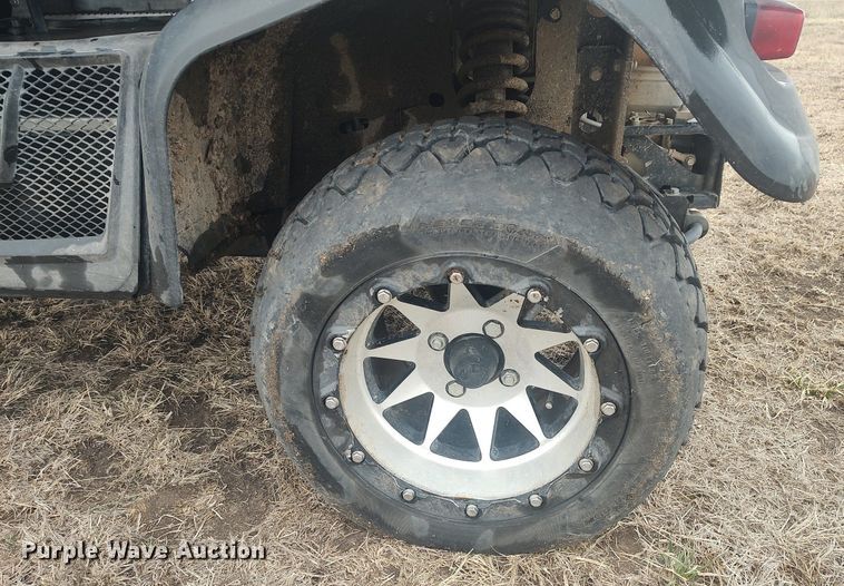 image for item DQ5742 2018 Kubota RTV-X1100C  utility vehicle