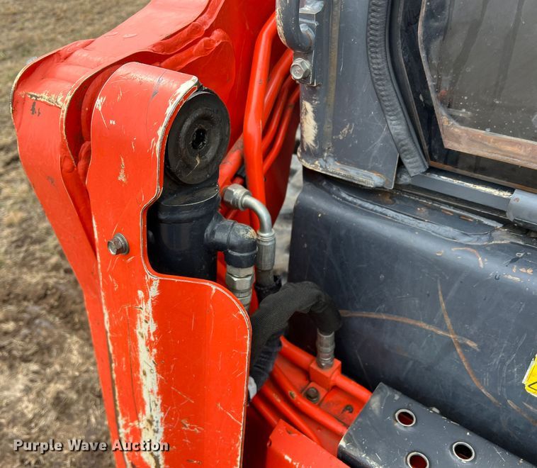 image for item DQ5745 2021 Kubota SVL 95-2S  tracked skid steer loader