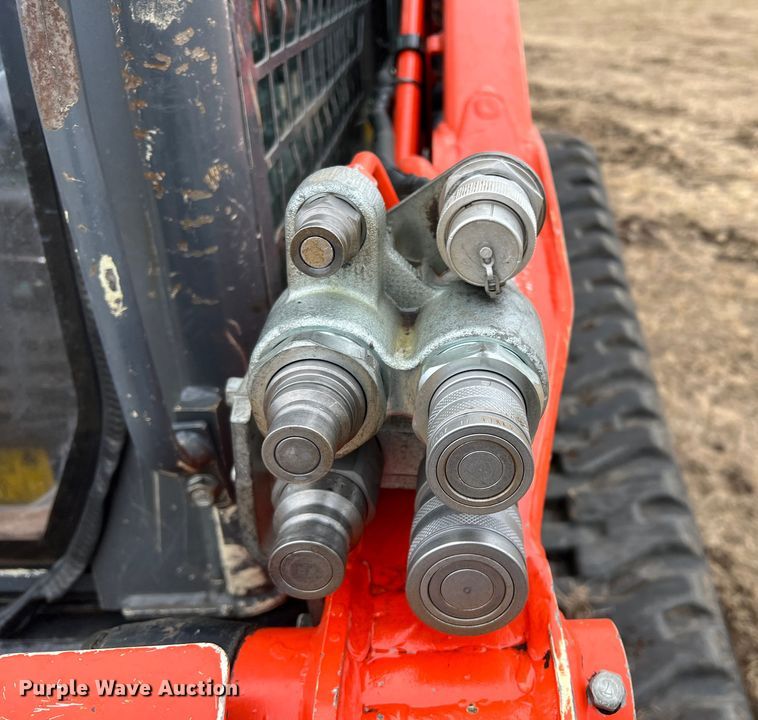 image for item DQ5745 2021 Kubota SVL 95-2S  tracked skid steer loader