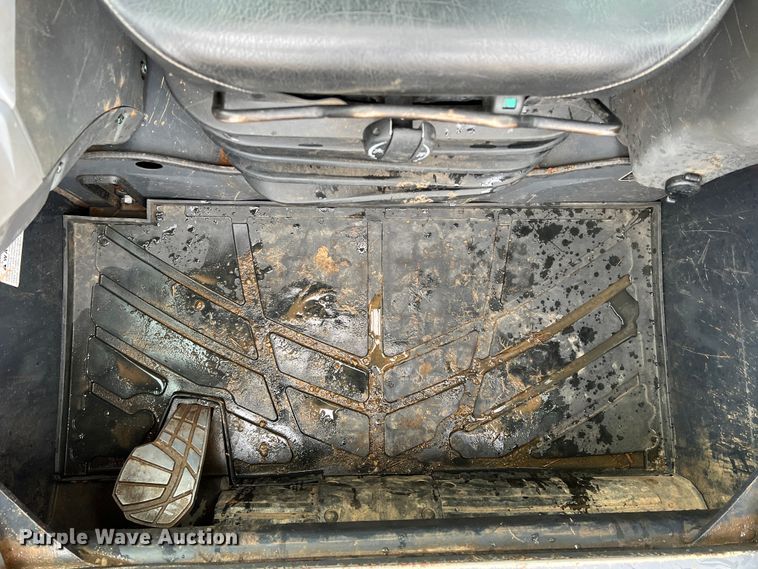 image for item DQ5745 2021 Kubota SVL 95-2S  tracked skid steer loader