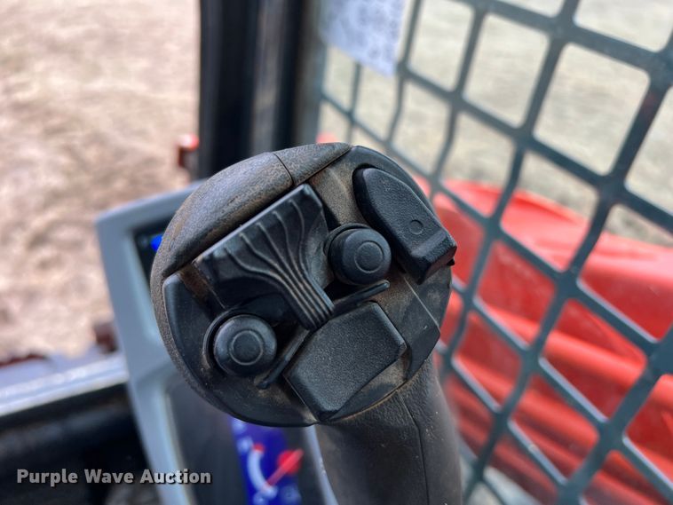 2021 Kubota SVL 952S tracked skid steer loader in Davis, OK Item DQ5745 sold Purple Wave