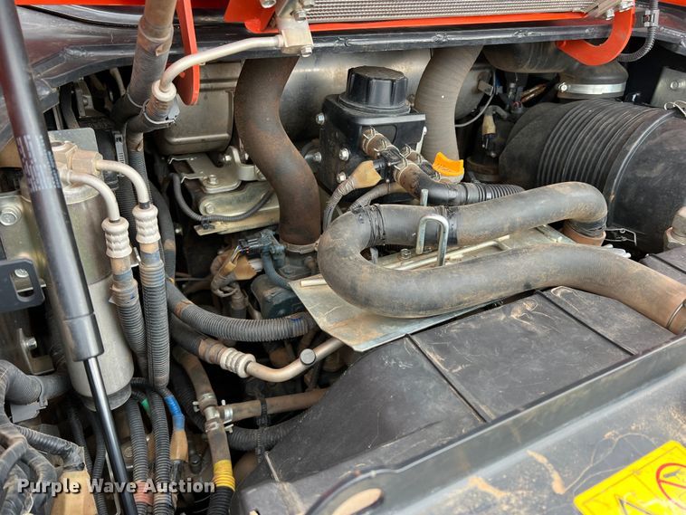 image for item DQ5745 2021 Kubota SVL 95-2S  tracked skid steer loader