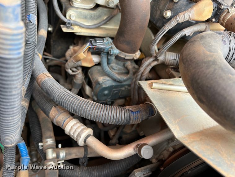 image for item DQ5745 2021 Kubota SVL 95-2S  tracked skid steer loader