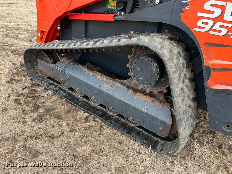 image for item DQ5745 2021 Kubota SVL 95-2S  tracked skid steer loader