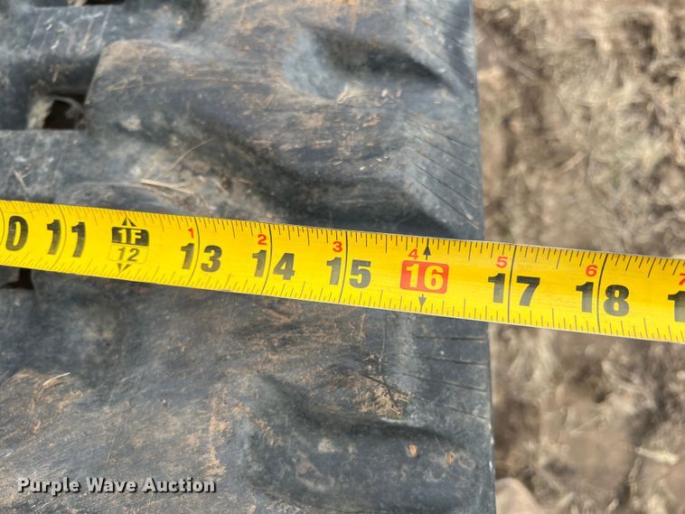 image for item DQ5745 2021 Kubota SVL 95-2S  tracked skid steer loader