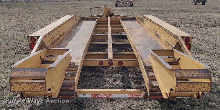 image for item DQ5746 2013 Belshe  equipment trailer