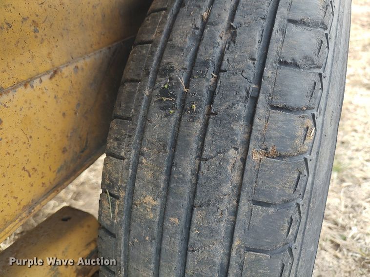 image for item DQ5746 2013 Belshe  equipment trailer