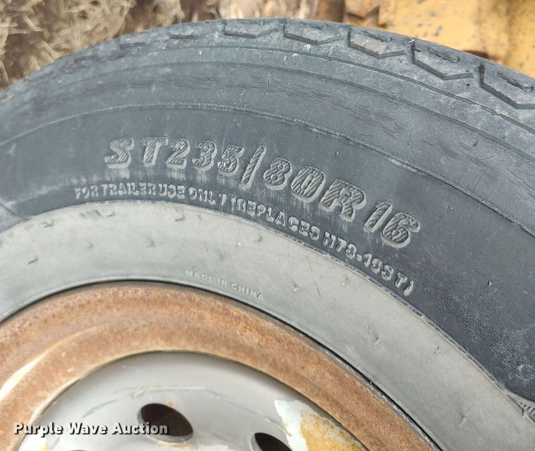 image for item DQ5746 2013 Belshe  equipment trailer