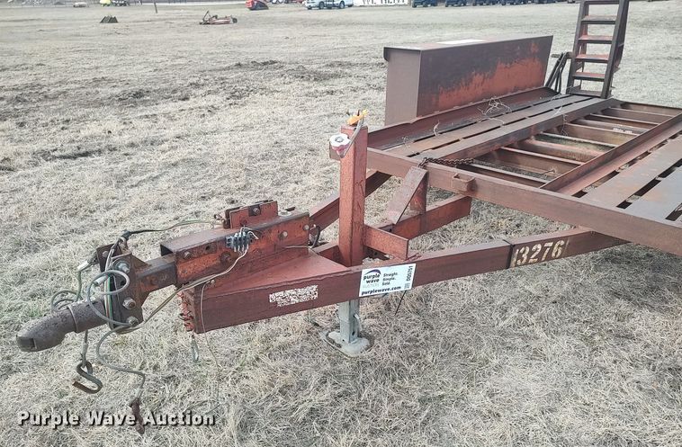 image for item DQ5751 Shop built  utility trailer