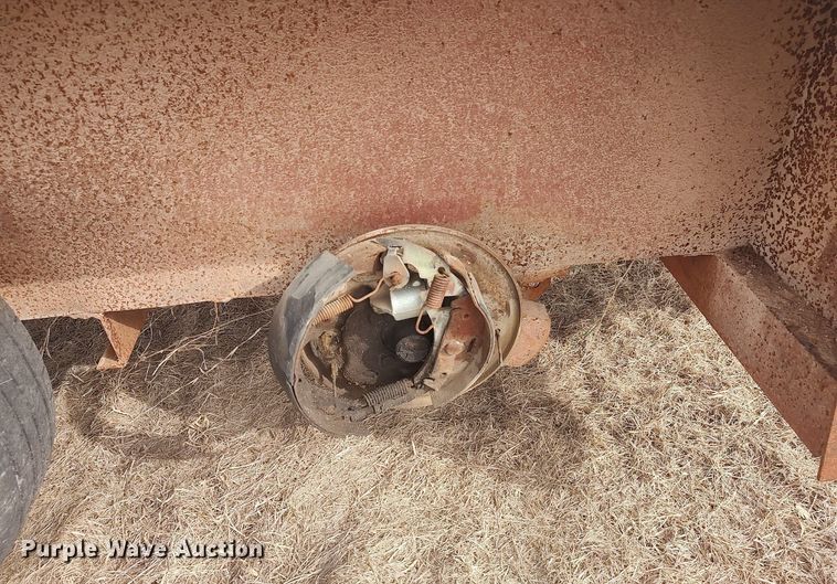 image for item DQ5751 Shop built  utility trailer