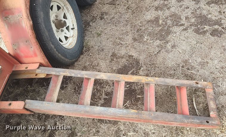 image for item DQ5752 2012 Holt  utility trailer