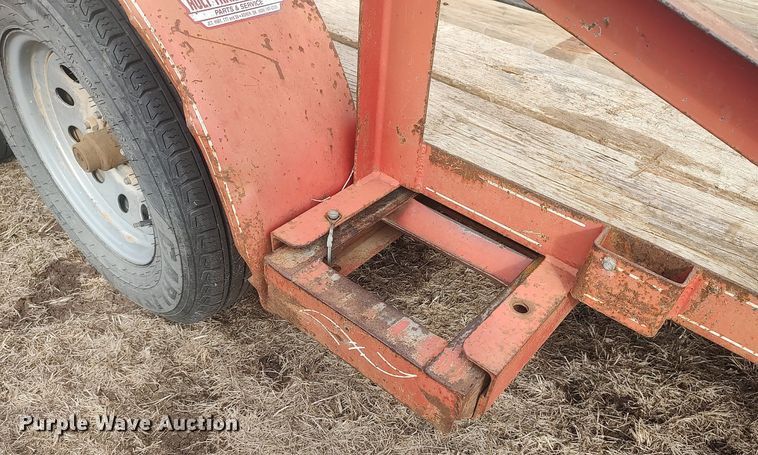 image for item DQ5752 2012 Holt  utility trailer