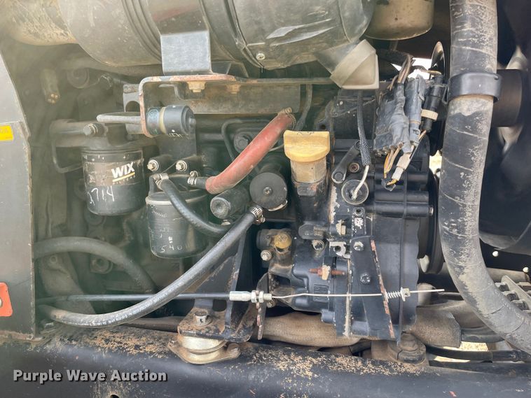 image for item DQ5753 2003 Ditch Witch RT40  trencher