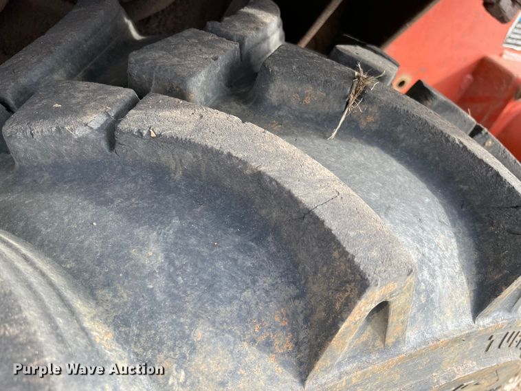 image for item DQ5753 2003 Ditch Witch RT40  trencher