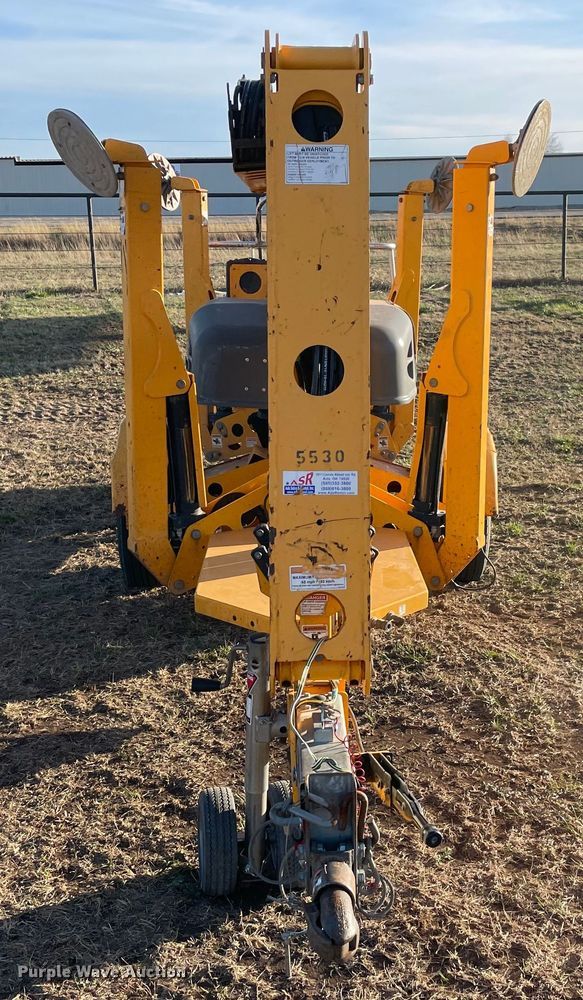 image for item DQ5757 2017 Haulotte 4527A  boom lift