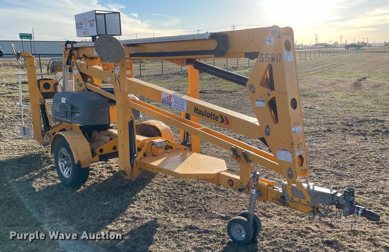 image for item DQ5757 2017 Haulotte 4527A  boom lift