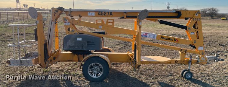 image for item DQ5757 2017 Haulotte 4527A  boom lift