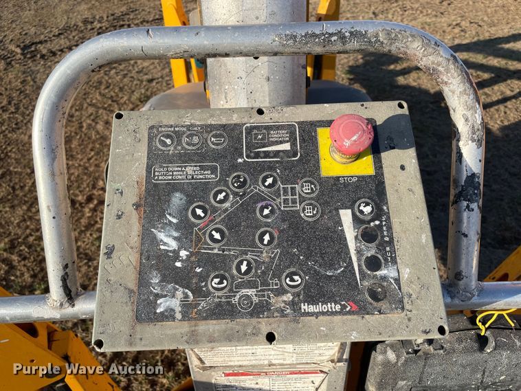 image for item DQ5757 2017 Haulotte 4527A  boom lift