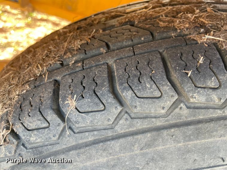 image for item DQ5757 2017 Haulotte 4527A  boom lift