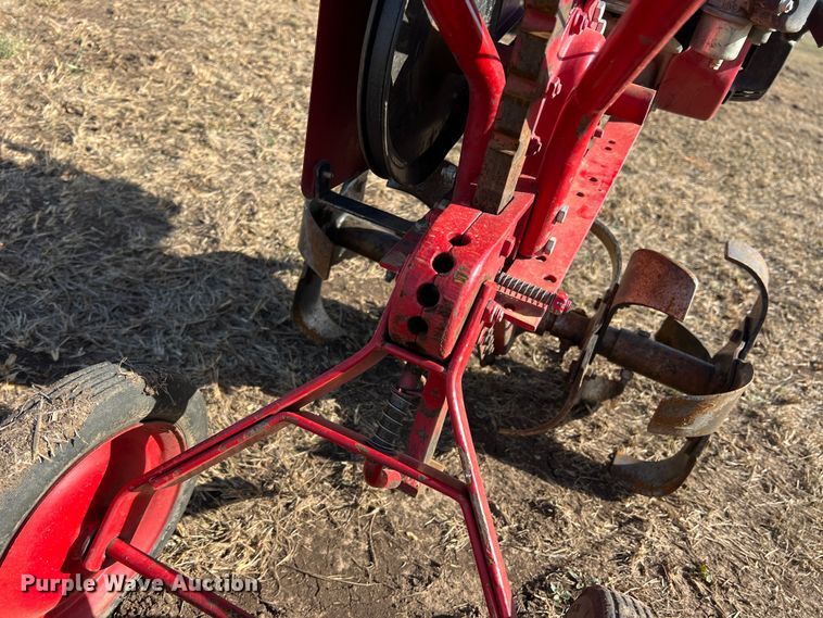 image for item DQ5761 Maxim 16RMT50  tiller