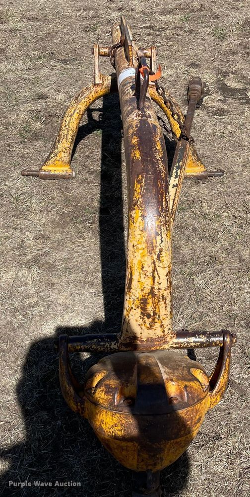 image for item DQ5765 Auger