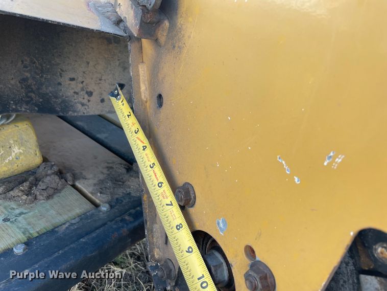 image for item DQ5769 2015 Vermeer SC30TX  stump grinder