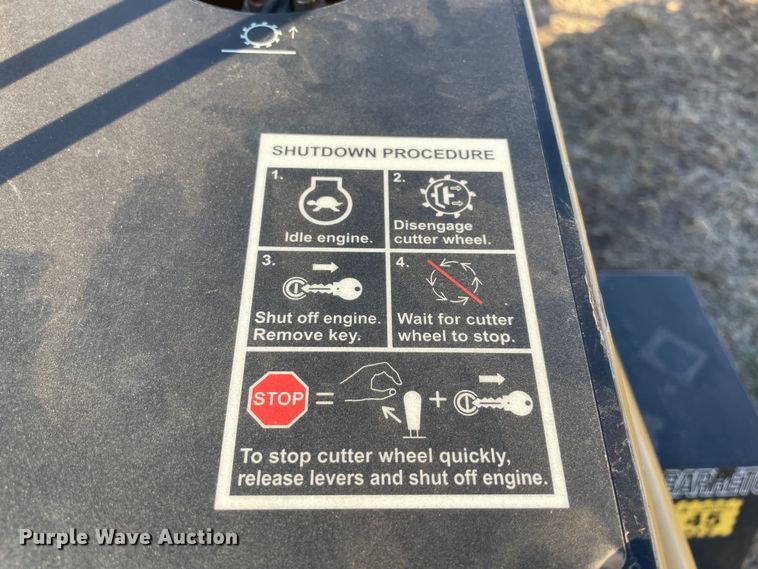 image for item DQ5769 2015 Vermeer SC30TX  stump grinder