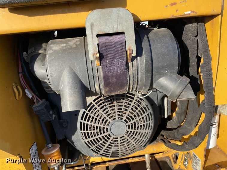 image for item DQ5769 2015 Vermeer SC30TX  stump grinder