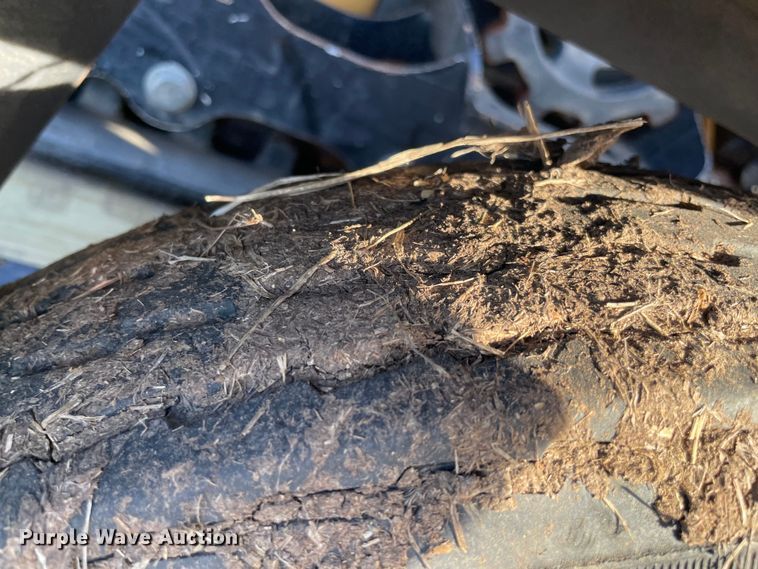 image for item DQ5769 2015 Vermeer SC30TX  stump grinder