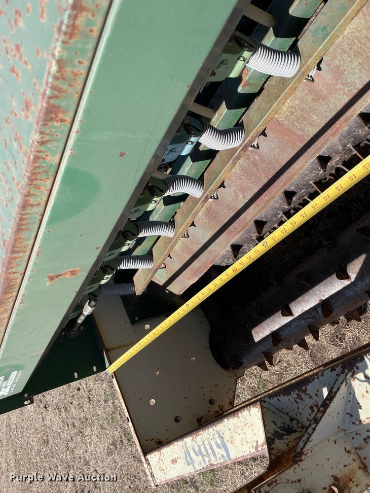 image for item DQ5770 Emerge-Plus Greenscape 600  seeder