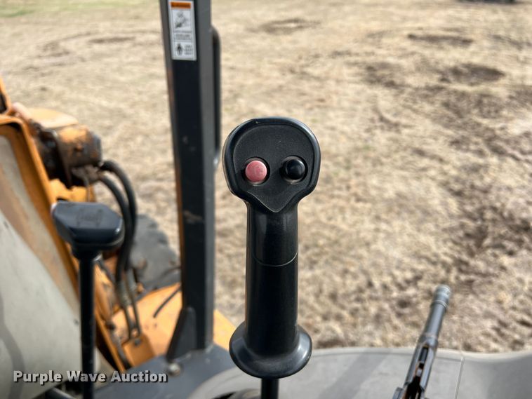 image for item DQ5772 2007 Case 580M Series II  backhoe