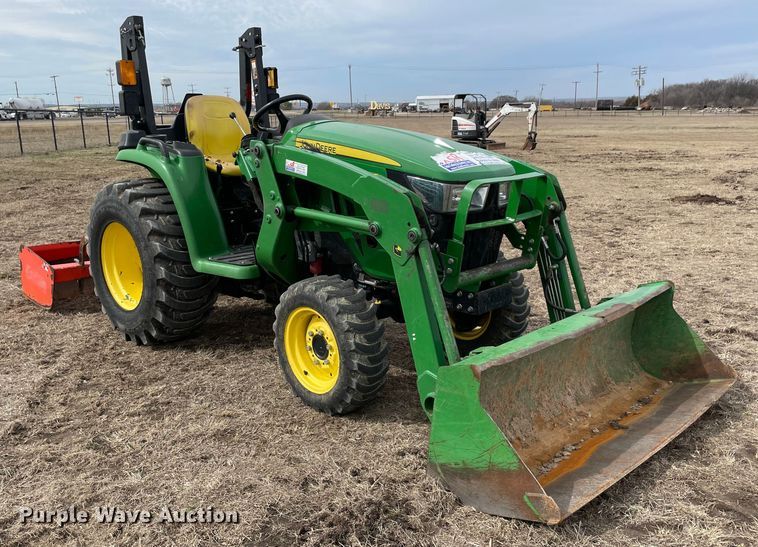 image for item DQ5773 2009 John Deere 3038E  MFWD tractor