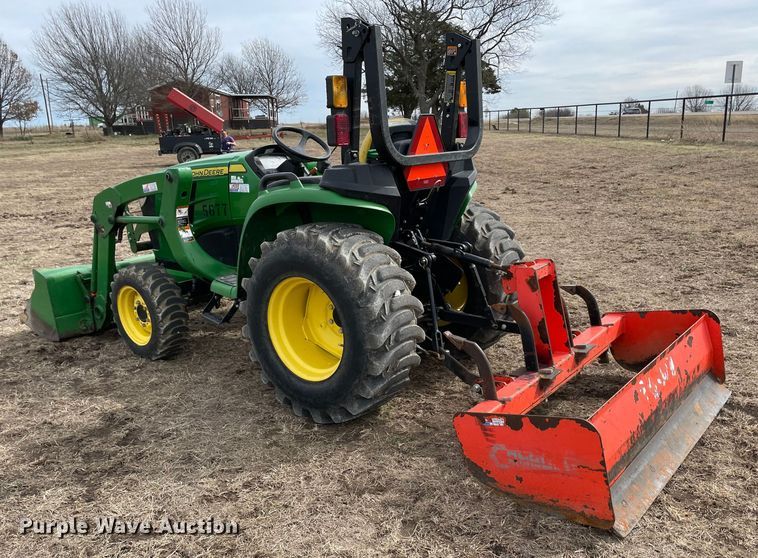 image for item DQ5773 2009 John Deere 3038E  MFWD tractor