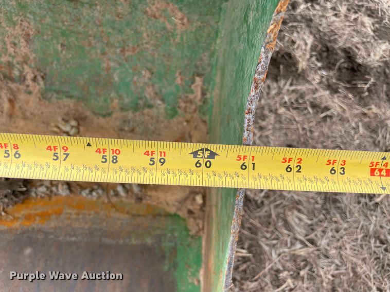 image for item DQ5773 2009 John Deere 3038E  MFWD tractor