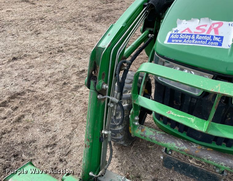 image for item DQ5773 2009 John Deere 3038E  MFWD tractor