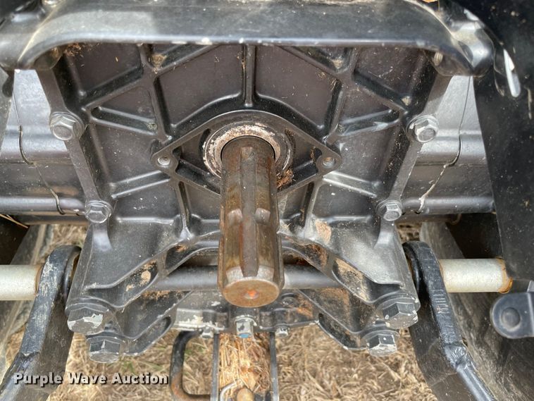 image for item DQ5773 2009 John Deere 3038E  MFWD tractor