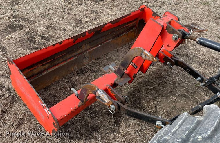 image for item DQ5773 2009 John Deere 3038E  MFWD tractor