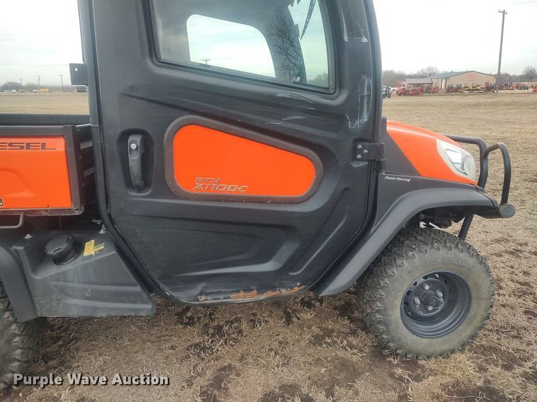 image for item DQ5774 2019 Kubota RTV-X1100C  utility vehicle
