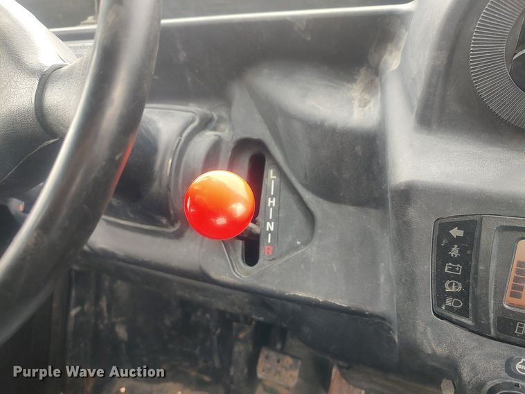 image for item DQ5774 2019 Kubota RTV-X1100C  utility vehicle