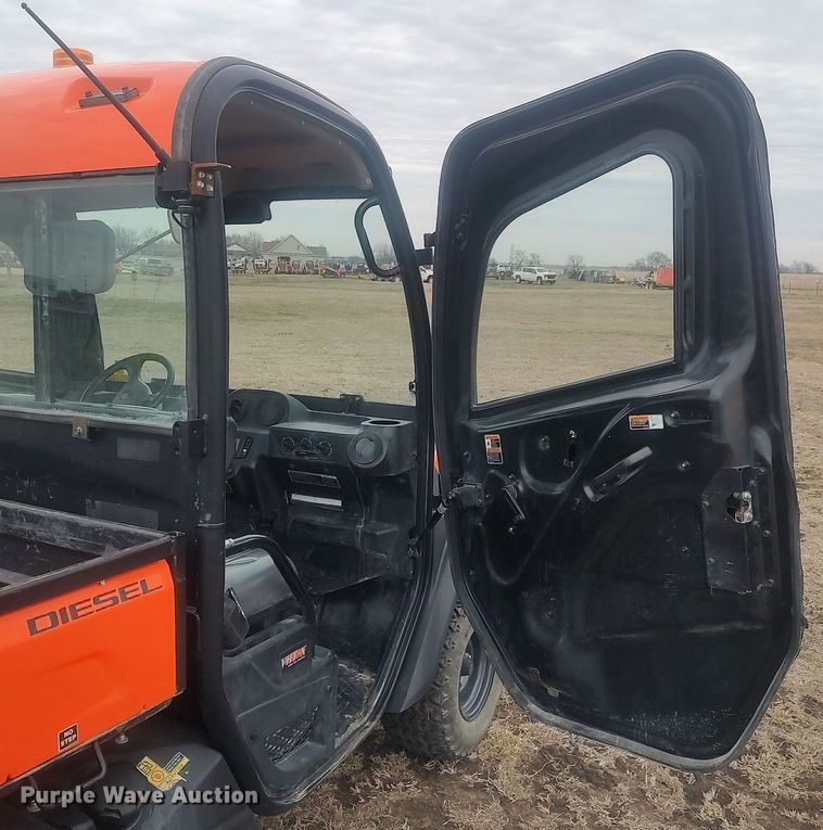 image for item DQ5774 2019 Kubota RTV-X1100C  utility vehicle