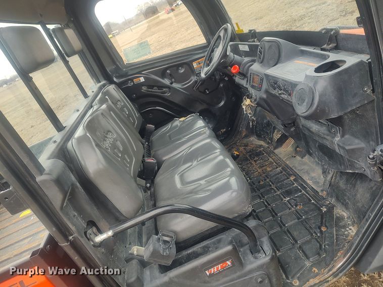 image for item DQ5774 2019 Kubota RTV-X1100C  utility vehicle