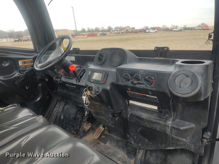image for item DQ5774 2019 Kubota RTV-X1100C  utility vehicle