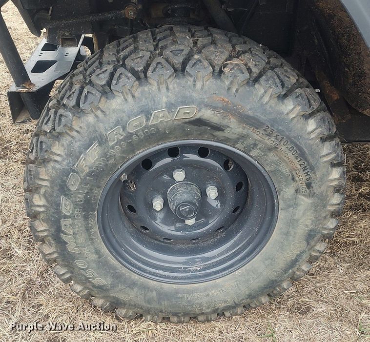 image for item DQ5774 2019 Kubota RTV-X1100C  utility vehicle