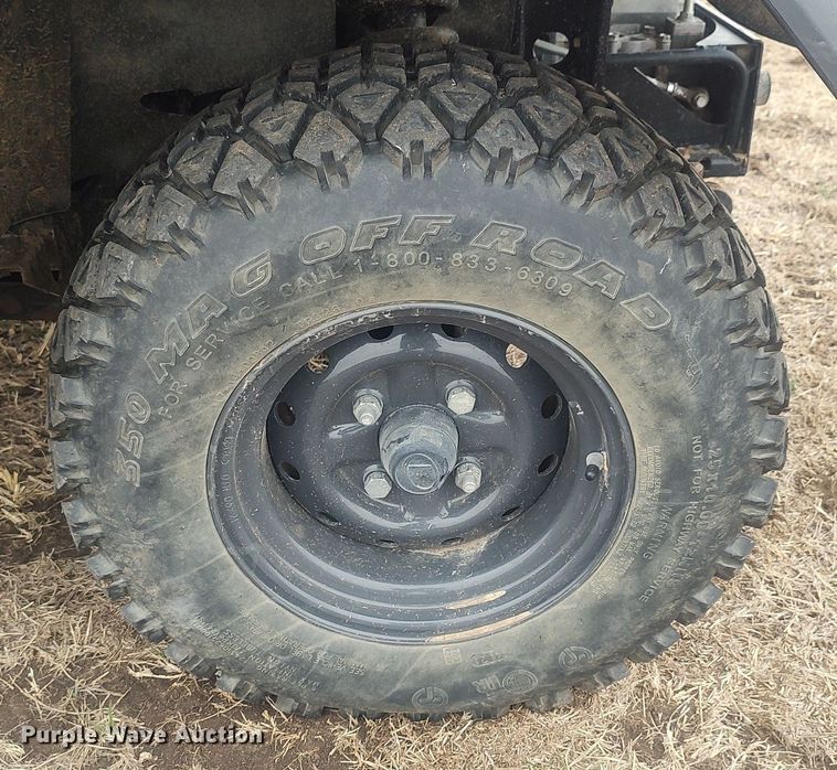 image for item DQ5774 2019 Kubota RTV-X1100C  utility vehicle