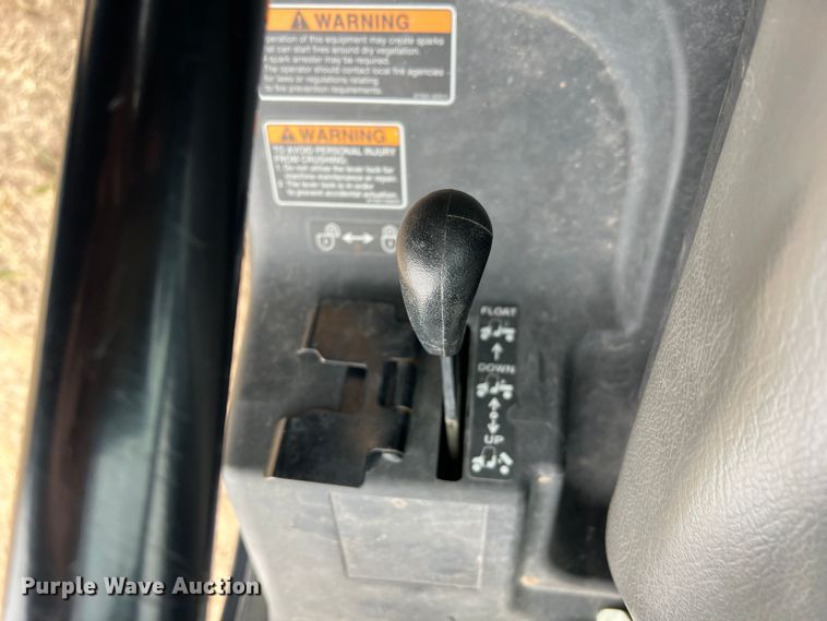 image for item DQ5776 2018 Kubota RTV-X1100C  utility vehicle