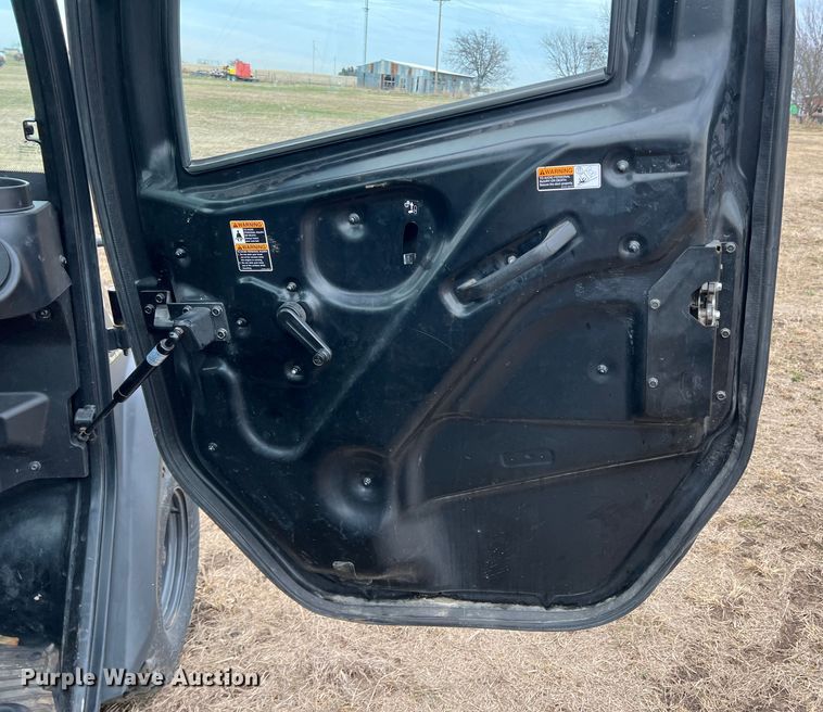 image for item DQ5776 2018 Kubota RTV-X1100C  utility vehicle